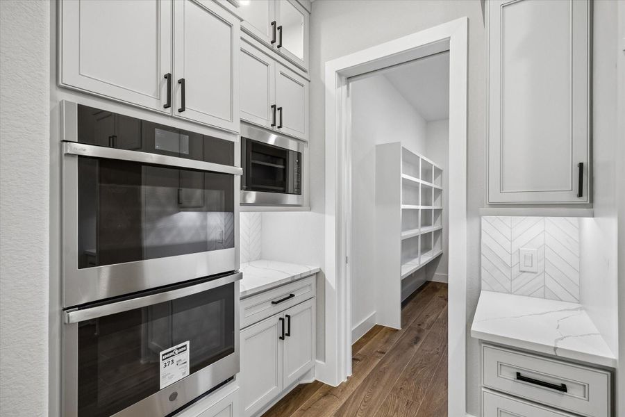 Furnished interior view inside a new home in , Huntsville (Image 17).