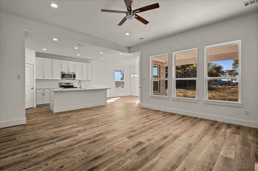 Spacious, unfurnished interior of a new home in Briar Branch Estates, Celeste (Image 23). Spacious, unfurnished interior of a new home in Briar Branch Estates, Celeste (Image 23).