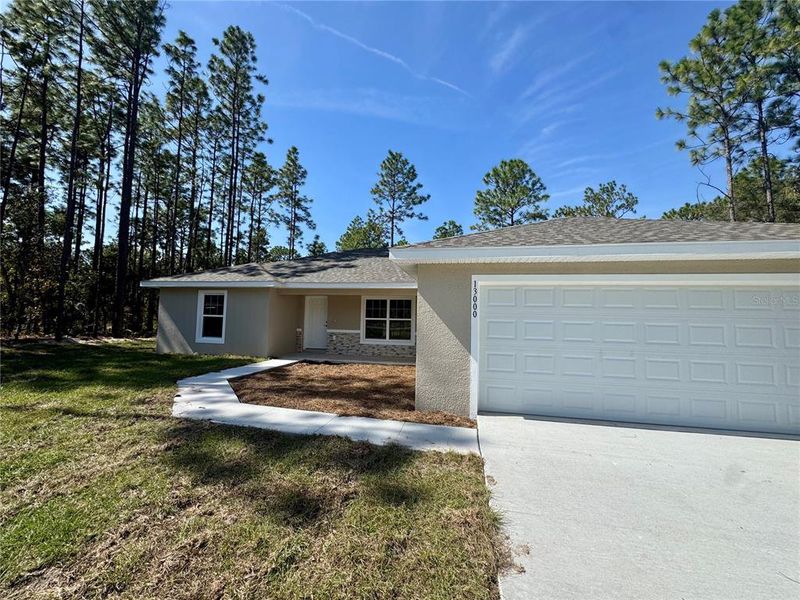 Exterior details and patio area of a home in , Ocala (Image 3). Exterior details and patio area of a home in , Ocala (Image 3).