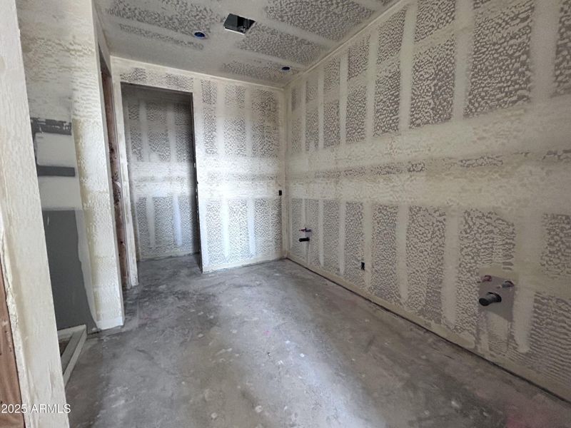 19 Primary Bath 19 Primary Bath