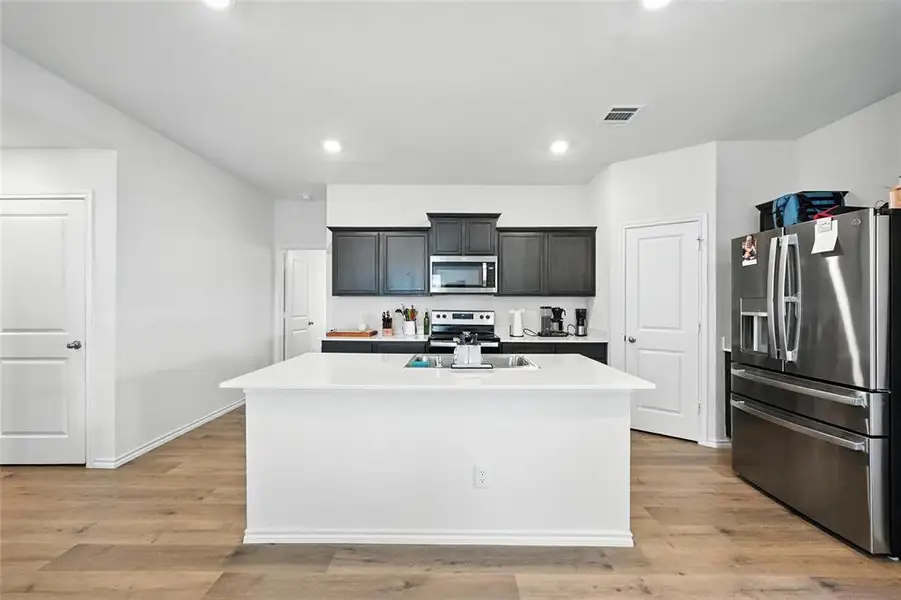 Furnished interior view inside a new home in , Sherman (Image 16).