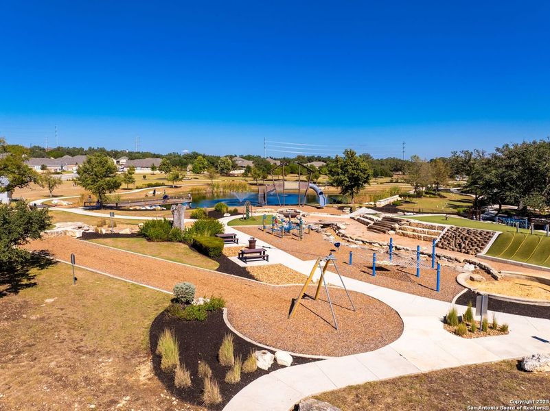 Community amenities in Hidden Trails: Coastline Collection, Bulverde (Image 27).