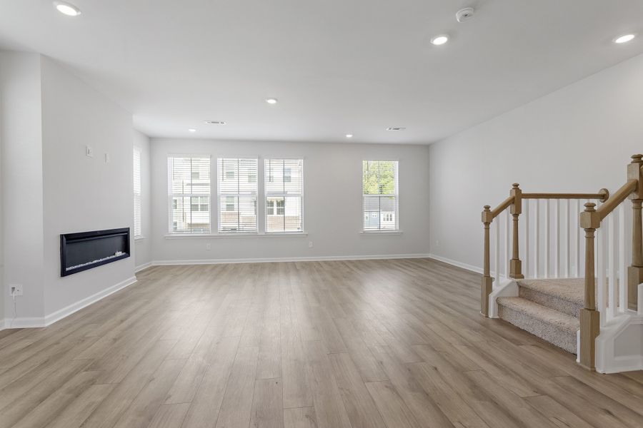 Spacious, unfurnished interior of a new home in Renaissance at White Oak, Garner (Image 19). Spacious, unfurnished interior of a new home in Renaissance at White Oak, Garner (Image 19).