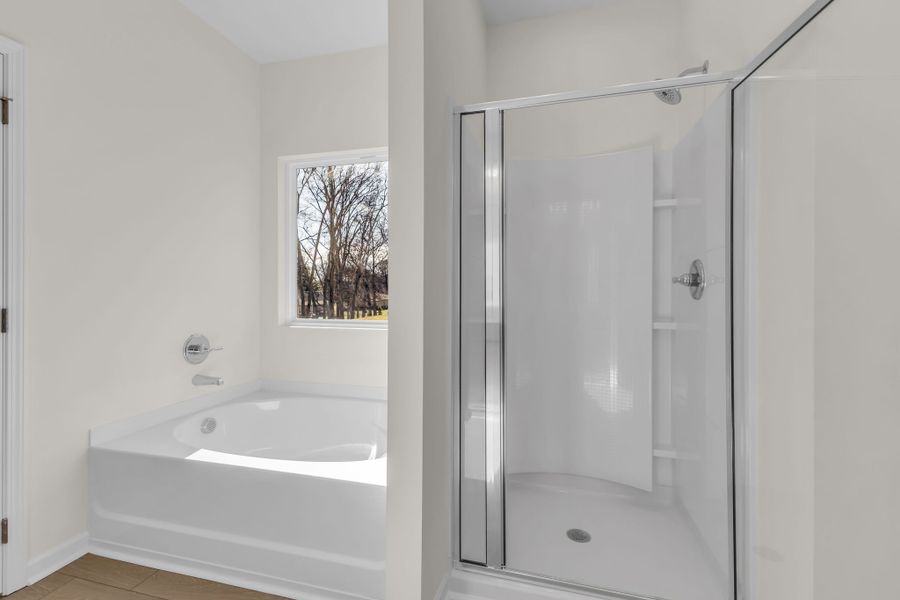 Furnished interior view inside a new home in Hampshire Hills, Columbia (Image 10).