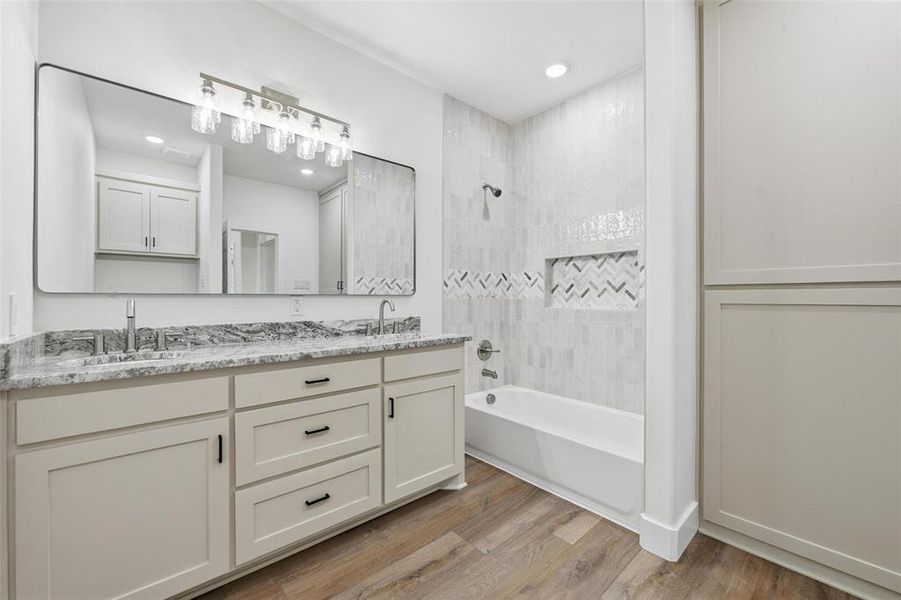 Furnished interior view inside a new home in , Fort Worth (Image 8).
