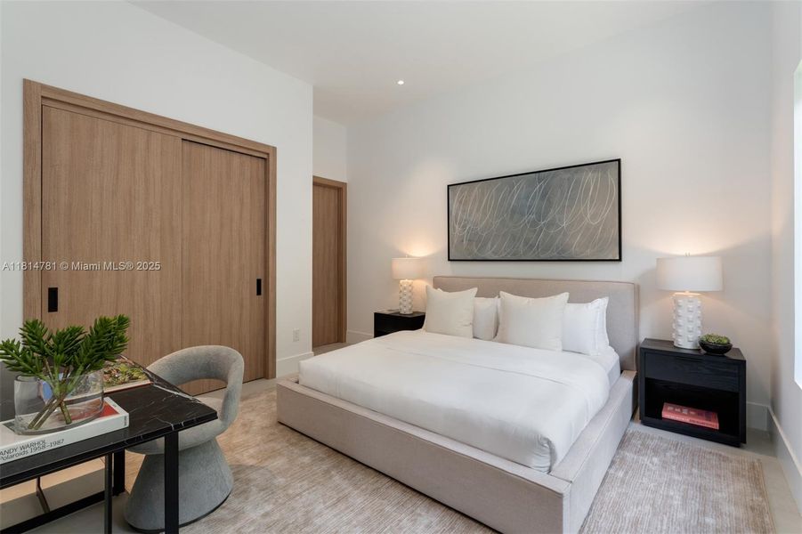 Furnished interior view inside a new home in , Pinecrest (Image 48).