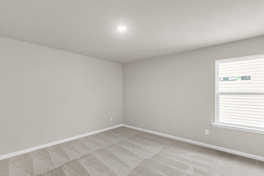 Spacious, unfurnished interior of a new home in Watson Hill, Summerville (Image 16).