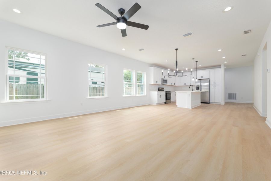 Spacious, unfurnished interior of a new home in , Keystone Heights (Image 20). Spacious, unfurnished interior of a new home in , Keystone Heights (Image 20).