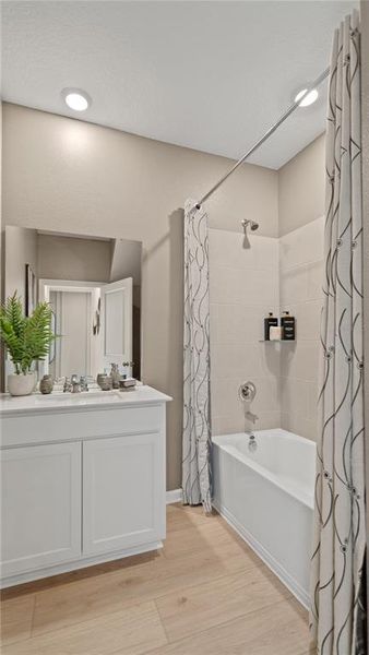 Furnished interior view inside a new home in Crosswinds, Haines City (Image 17).