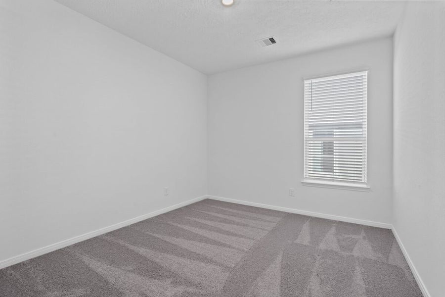 Spacious, unfurnished interior of a new home in Mustang Ridge, Magnolia (Image 7).