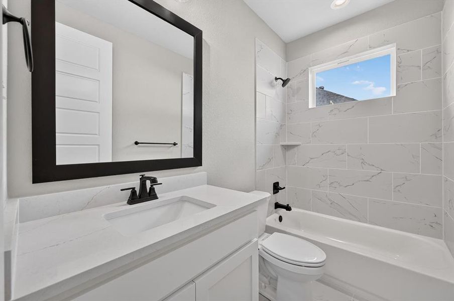 Furnished interior view inside a new home in Coyote Crossing, Godley (Image 11).