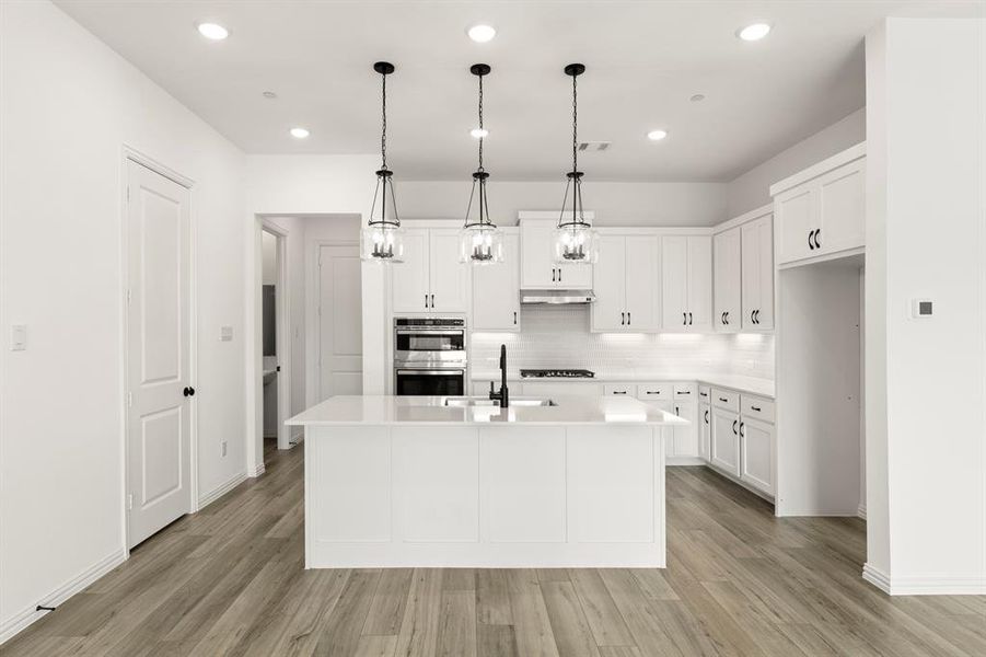 10. 1166 Daybreak - Kitchen