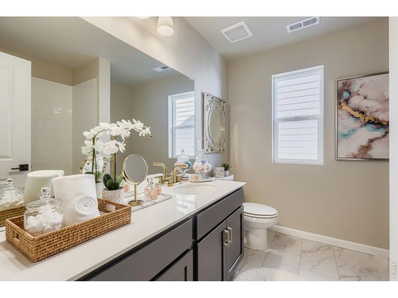 Furnished interior view inside a new home in Waterfield, Fort Collins (Image 16).
