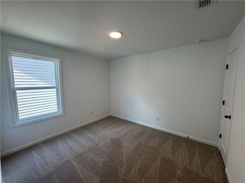 Spacious, unfurnished interior of a new home in Langston Reserve, Cartersville (Image 25).