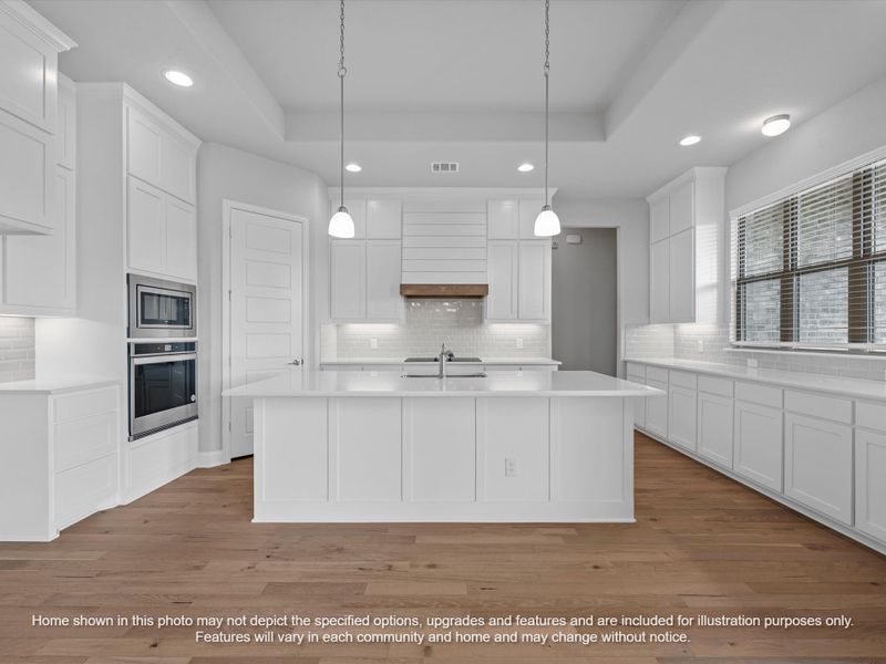 Furnished interior view inside a new home in Levante, Waxahachie (Image 3).