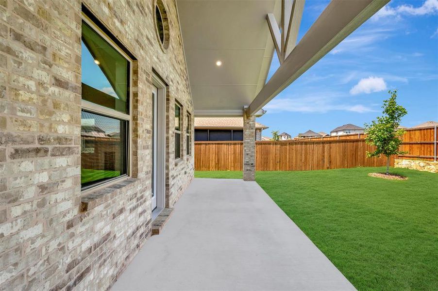 Exterior details and patio area of a home in Heritage Ranch, Sherman (Image 21). Exterior details and patio area of a home in Heritage Ranch, Sherman (Image 21).