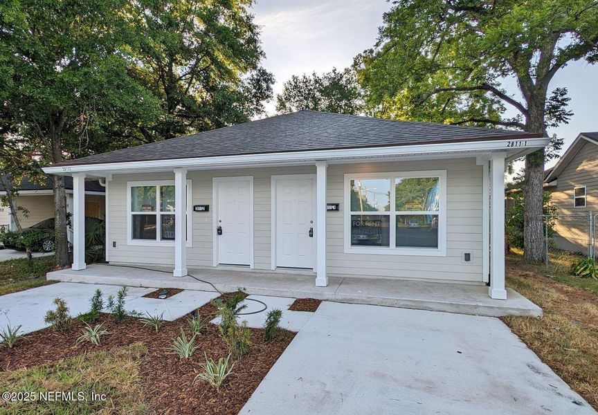 Exterior details and patio area of a home in , Jacksonville (Image 4). Exterior details and patio area of a home in , Jacksonville (Image 4).