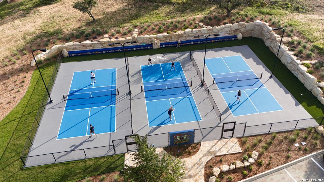 Community amenities in Esperanza, Boerne (Image 5).