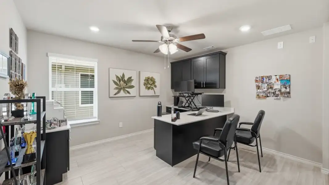Furnished interior view inside a new home in Hadley Farms, Godley (Image 27).