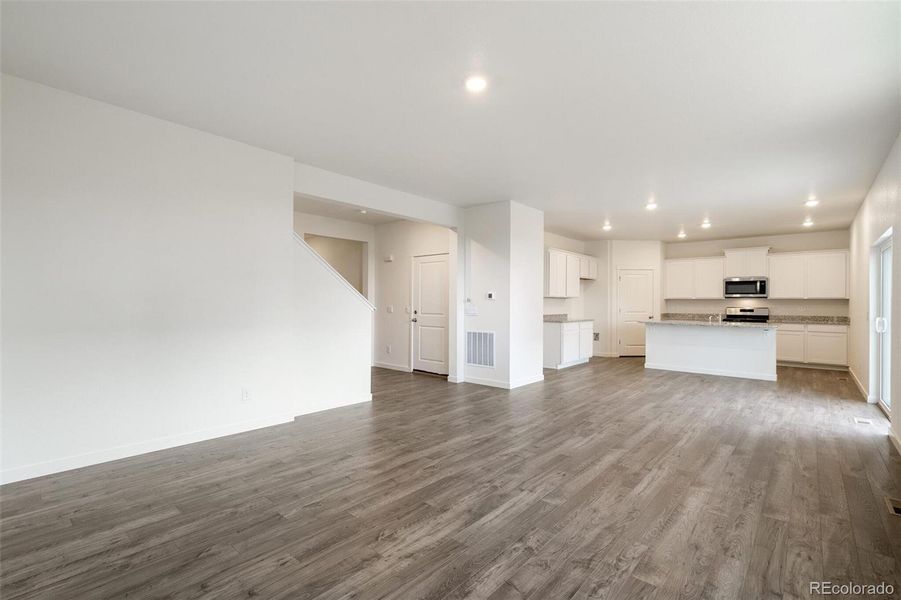 Spacious, unfurnished interior of a new home in Timberleaf, Thornton (Image 18).