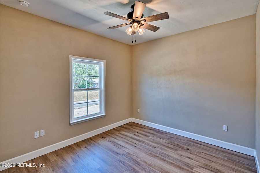 Spacious, unfurnished interior of a new home in , Keystone Heights (Image 13).