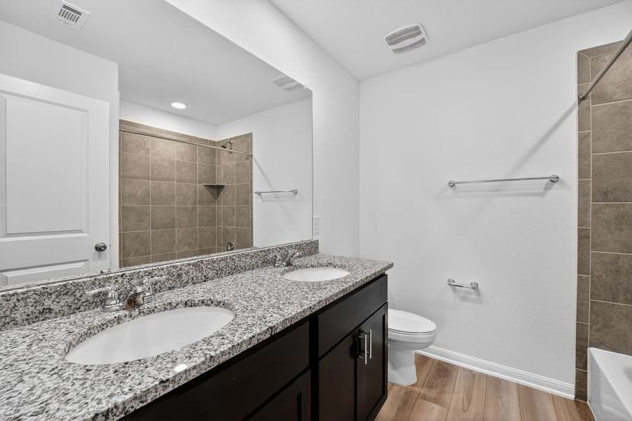 Furnished interior view inside a new home in Lisso, Pflugerville (Image 9).