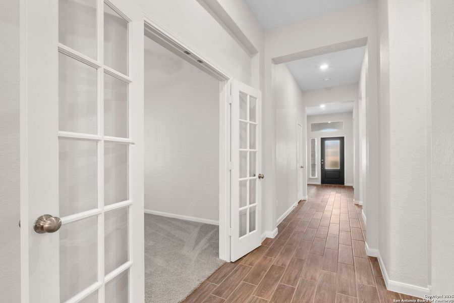 Spacious, unfurnished interior of a new home in , Bulverde (Image 16). Spacious, unfurnished interior of a new home in , Bulverde (Image 16).