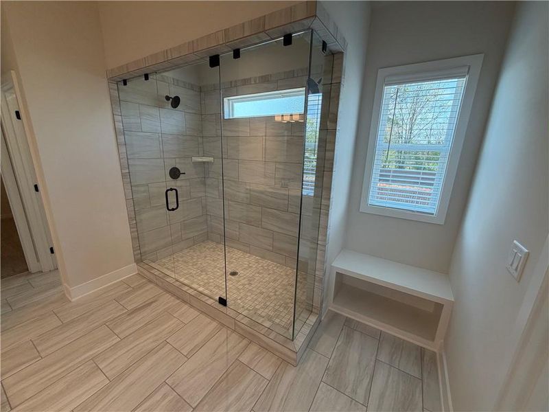 Spacious, unfurnished interior of a new home in Pinecrest Ridge, Dacula (Image 38).