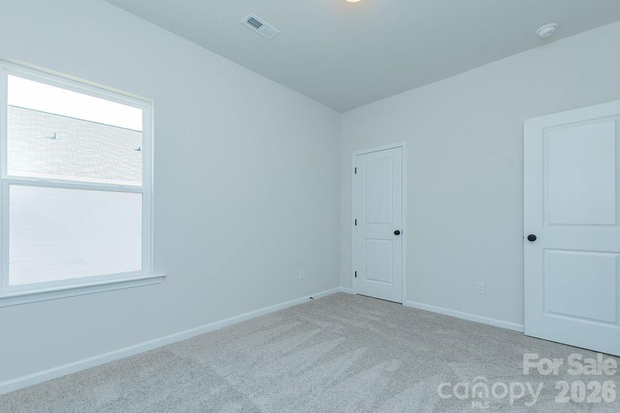 Spacious, unfurnished interior of a new home in Cedar Meadows, Monroe (Image 27).