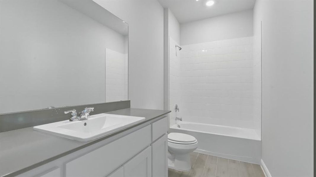 Furnished interior view inside a new home in Vista Point, Grandview (Image 8).