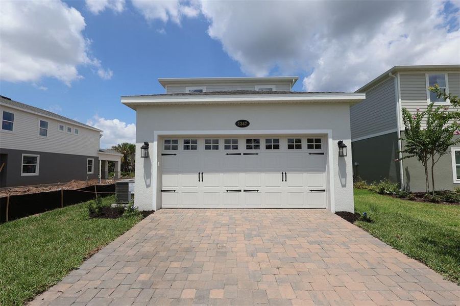 Image 21 of a home in Center Lake on the Park.