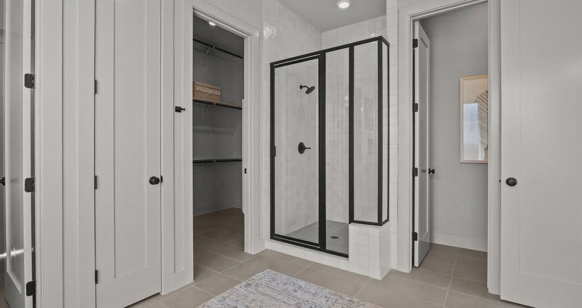 Representative furnished interior of a home built from the Malia by Chesmar Homes in Gregg Ranch, Marble Falls (Image 17).