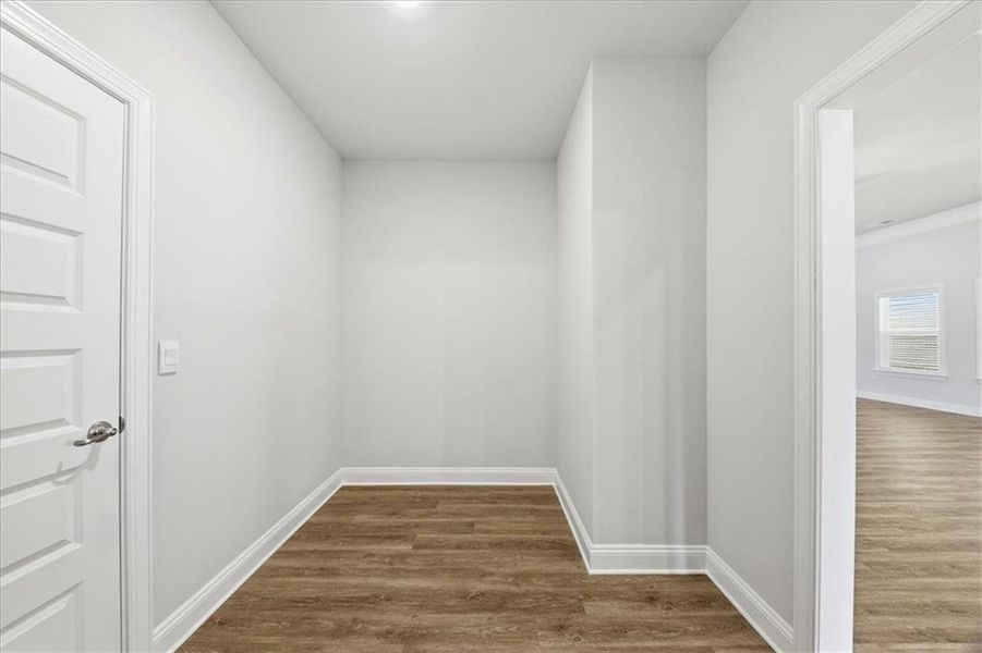 Spacious, unfurnished interior of a new home in Tuscany Hills, Douglasville (Image 29). Spacious, unfurnished interior of a new home in Tuscany Hills, Douglasville (Image 29).