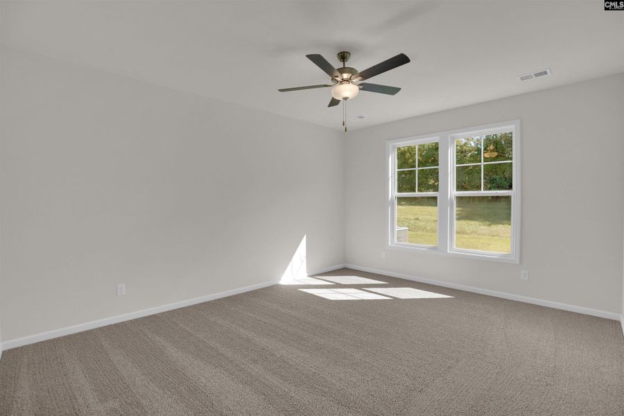 Spacious, unfurnished interior of a new home in Rolling Hills, Prosperity (Image 26).