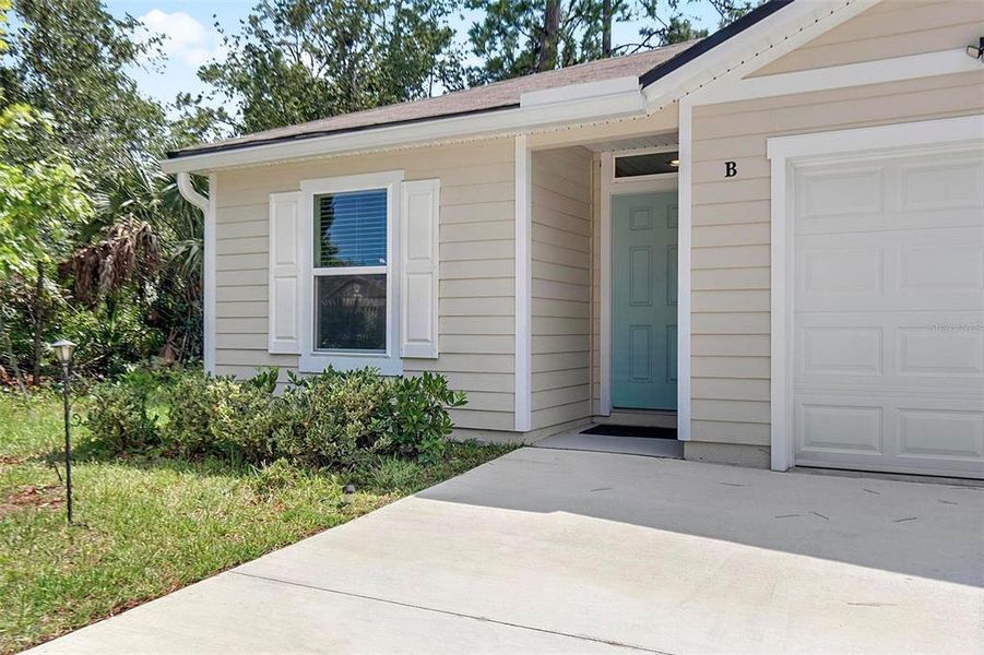 Exterior details and patio area of a home in , Palm Coast (Image 25).