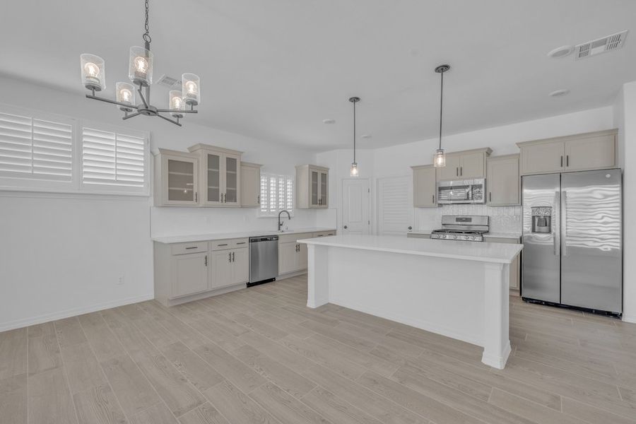 Representative furnished interior of a home built from the Bellagio 425SSC by Saratoga Homes in Paseo Del Este, El Paso (Image 7).