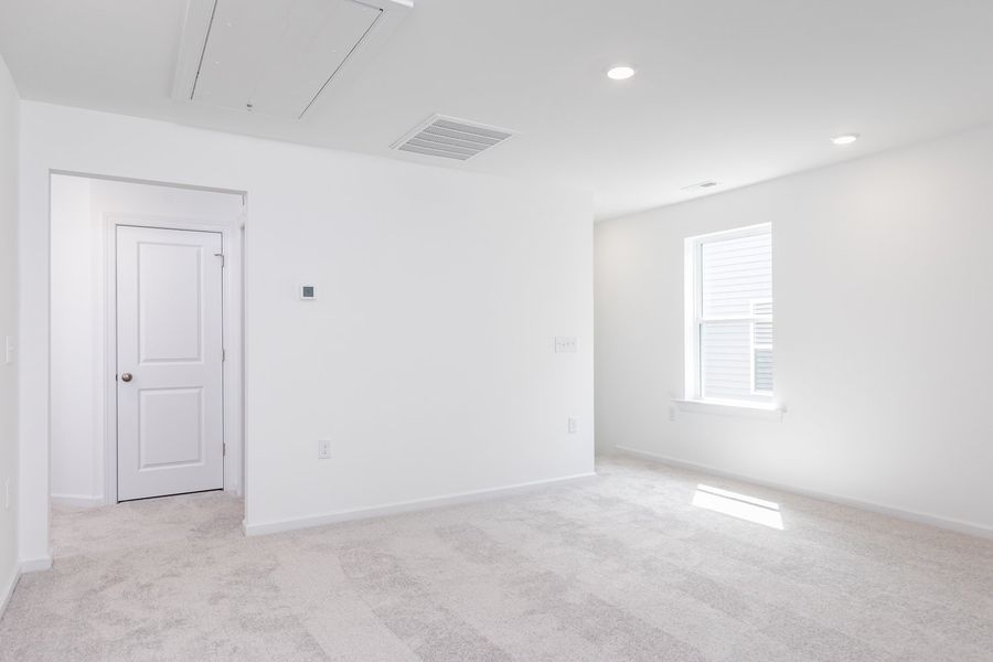 Spacious, unfurnished interior of a new home in Eagle Trace, Wendell (Image 80). Spacious, unfurnished interior of a new home in Eagle Trace, Wendell (Image 80).