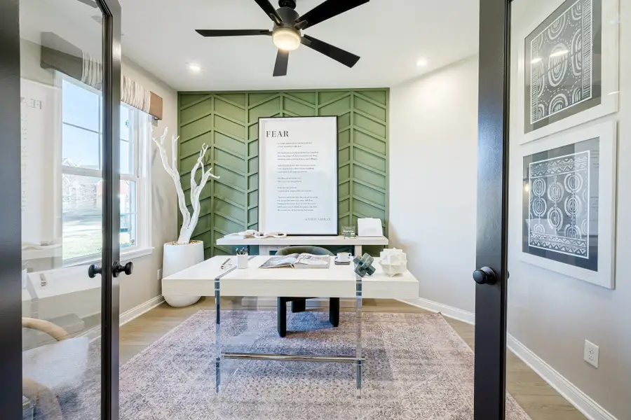 Representative furnished interior of a home built from the Magnolia by Fischer Homes in Vista Hills, Louisville (Image 4).