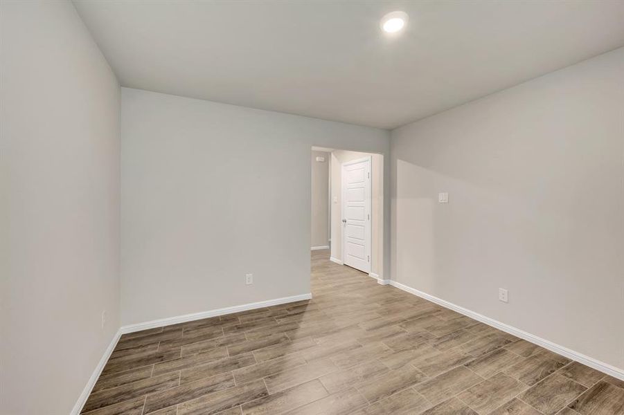 Spacious, unfurnished interior of a new home in Forest Park, Princeton (Image 26). Spacious, unfurnished interior of a new home in Forest Park, Princeton (Image 26).
