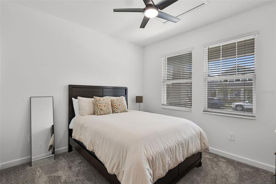 Furnished interior view inside a new home in , Orlando (Image 15).