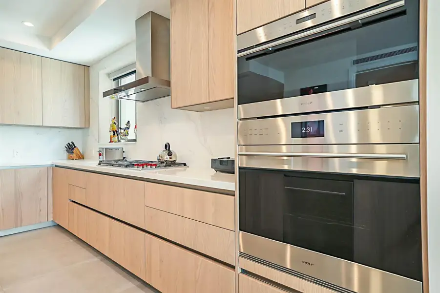 WOLF OVEN AND MICROWAVE WOLF OVEN AND MICROWAVE