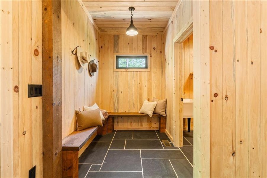 Image 58 of a home in .