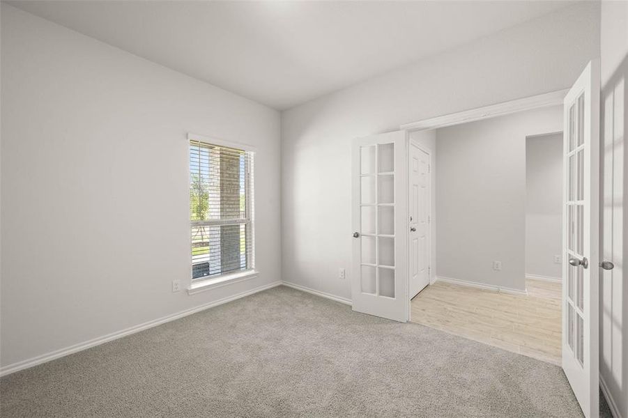 Spacious, unfurnished interior of a new home in Mountain Valley, Burleson (Image 36).