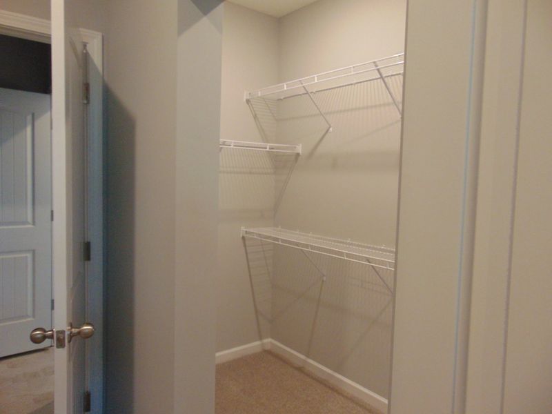 Spacious, unfurnished interior of a new home in Finch Branch, La Vergne (Image 14).