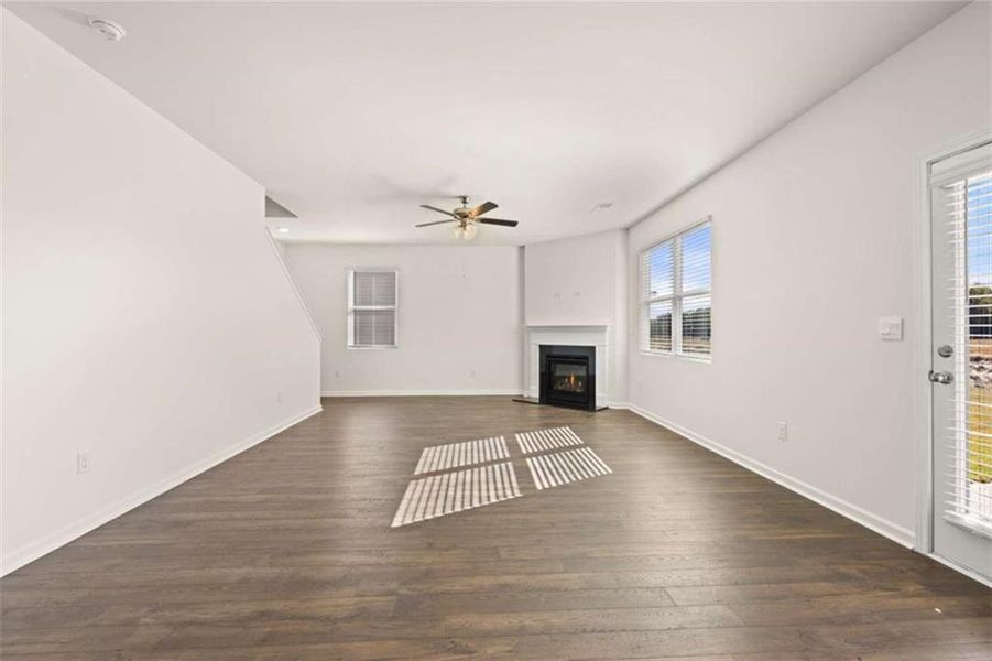 Spacious, unfurnished interior of a new home in Jackson Landing, Jefferson (Image 40).