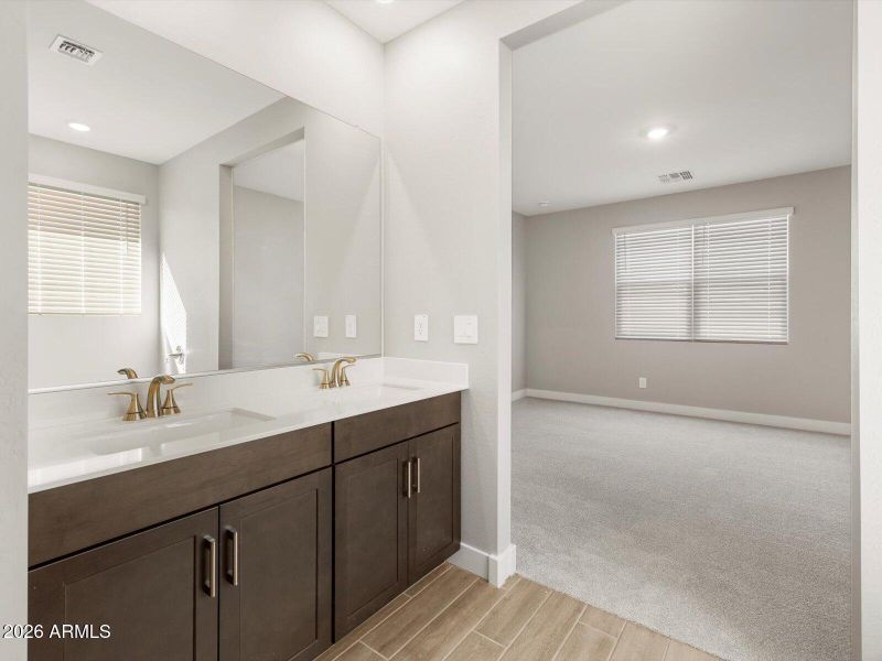 11-IMG_0034 11-IMG_0034