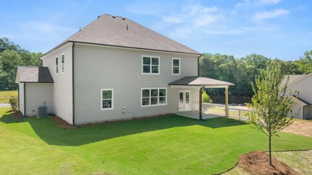 Exterior details and patio area of a home in Falcon Landing, Gainesville (Image 3).