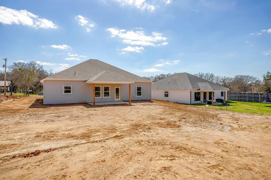 Exterior details and patio area of a home in , Covington (Image 4).