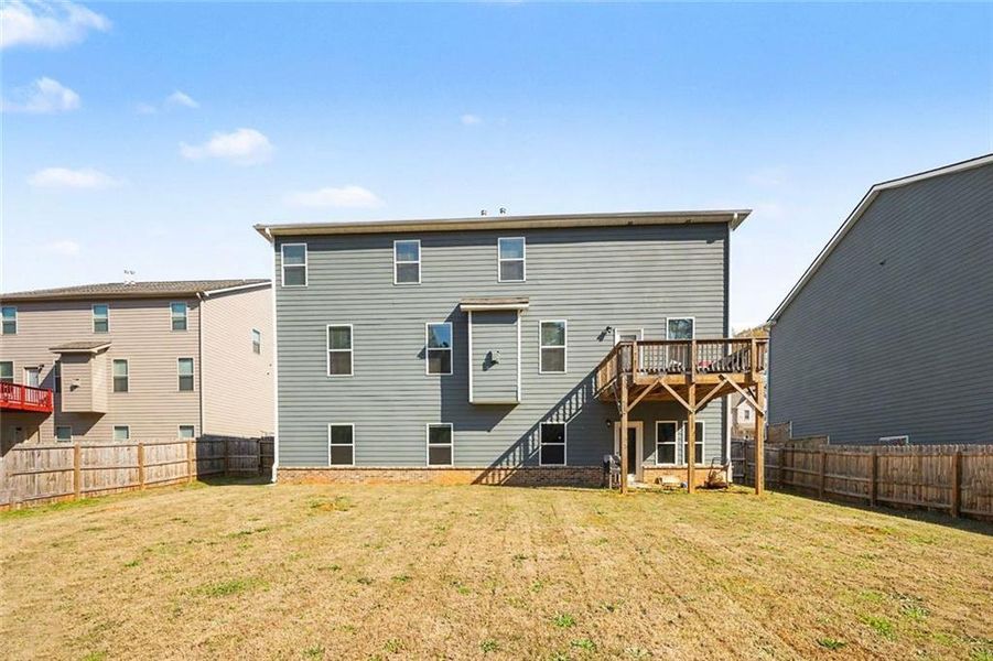 Exterior details and patio area of a home in , Stockbridge (Image 21).