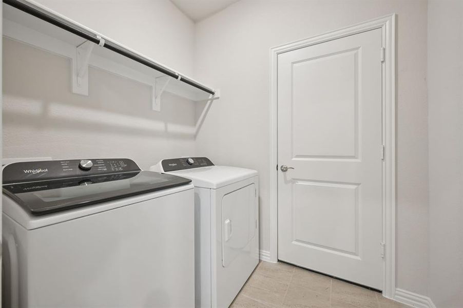 Photo is not of the actual home, but is an inspirational photo of builder’s model home and may depict options, furnishings, and/or decorator features that are not included. Photo is not of the actual home, but is an inspirational photo of builder’s model home and may depict options, furnishings, and/or decorator features that are not included.